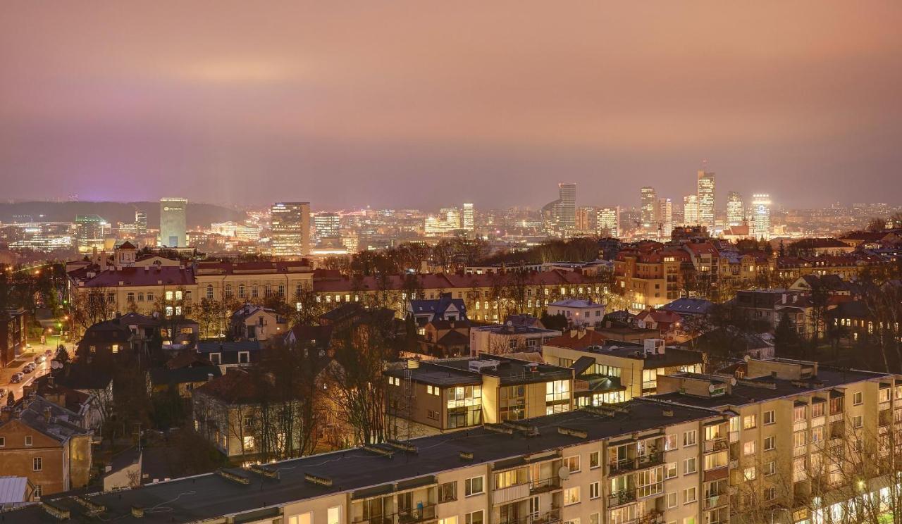 Helios 19 Luxury Vilnius Apartment المظهر الخارجي الصورة